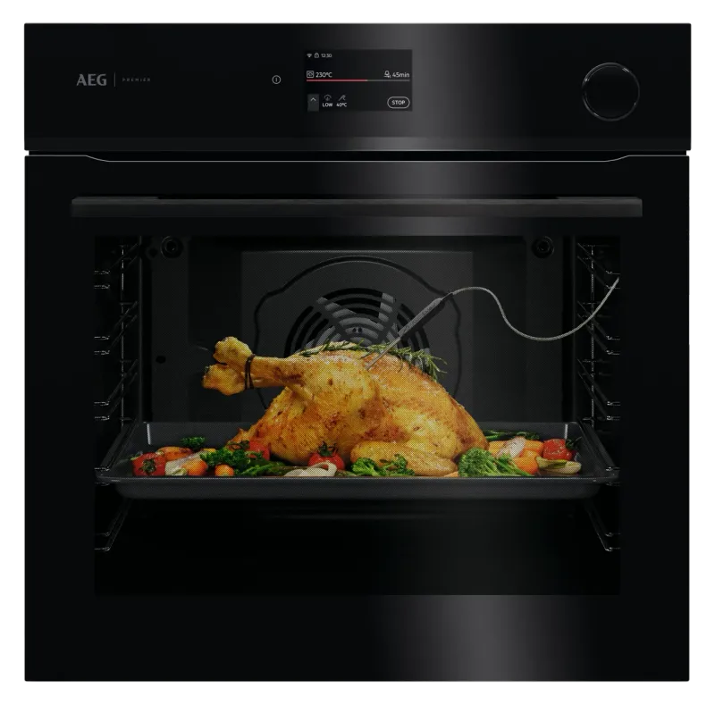 AEG BS7700B (7000 MealAssist with SteamCrisp) oven — view 1