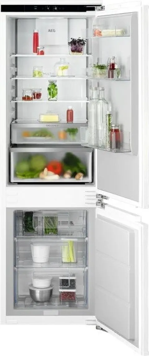 AEG TC7CS181DF refrigerator