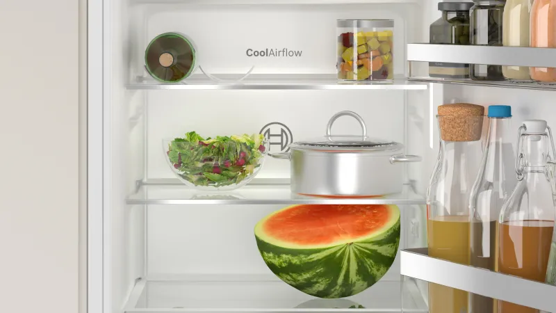Bosch Serie 4 KIL32VFE0 refrigerator — view 5