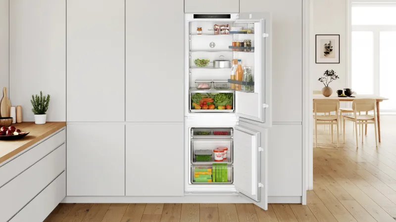 Bosch Serie 4 KIV86VSE0 refrigerator — view 3