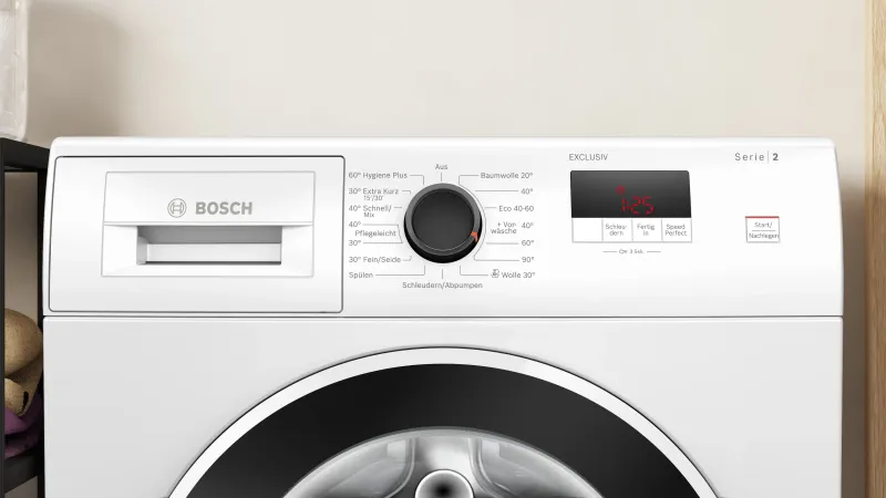 Bosch Serie 2 WGE02490 washing machine — view 2