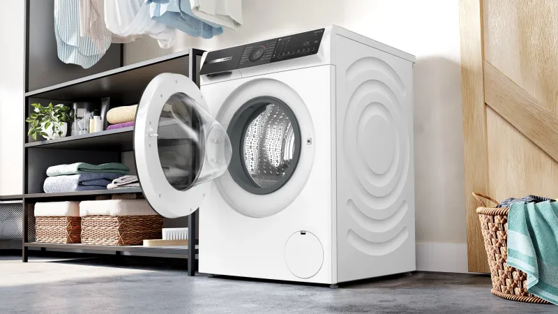Bosch Serie 6 WGH244M40 washing machine — view 4