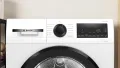 Bosch Serie 6 WQG243D41 tumble dryer thumbnail 2