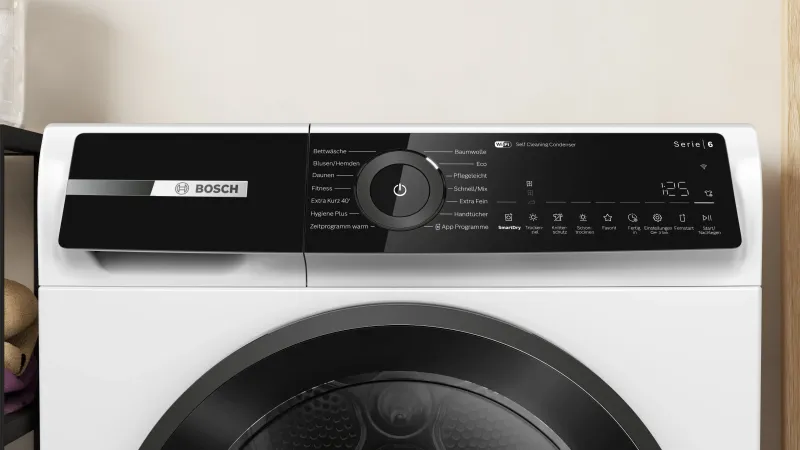 Bosch Serie 6 WQN245B41 tumble dryer — view 2