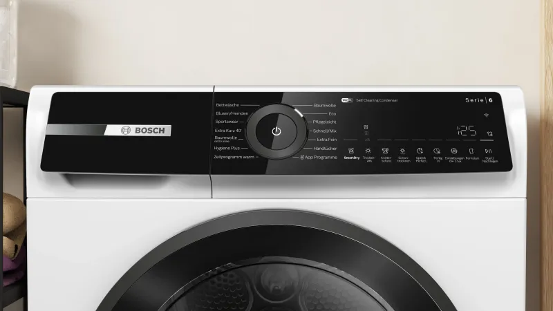 Bosch Serie 6 WQN246D41 tumble dryer — view 2