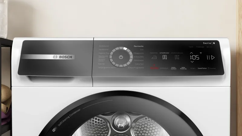 Bosch Serie 8 WQB246D41 tumble dryer — view 2