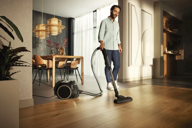 Miele Boost CX1 PowerLine vacuum cleaner — view 3