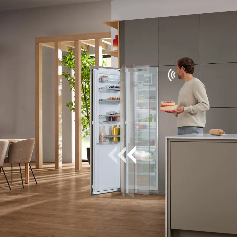 Miele K 7797 C R refrigerator — view 4