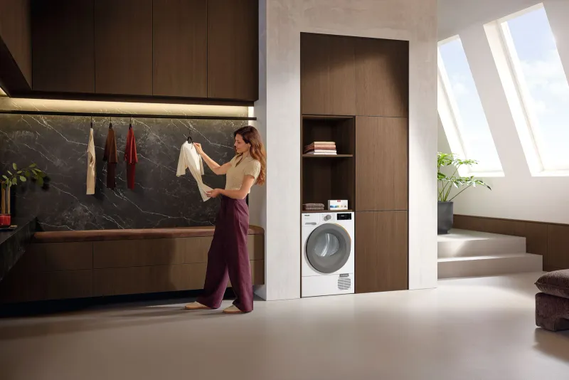 Miele TK740H WP tumble dryer — view 4