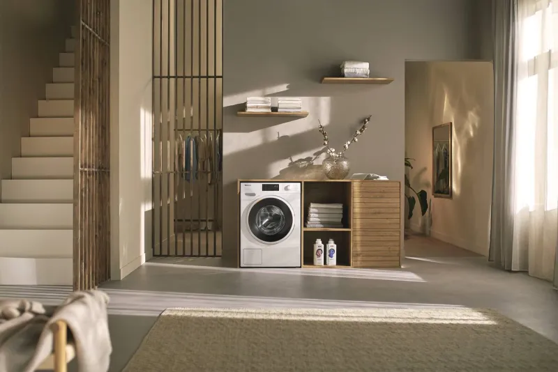 Miele WWB360 WPS PWash&8kg washing machine — view 4