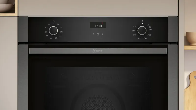 Neff B1ACE2AG3 (N 50) oven — view 2