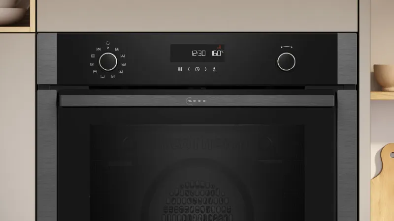 Neff B6ACH7AG3 (N 50) oven — view 2