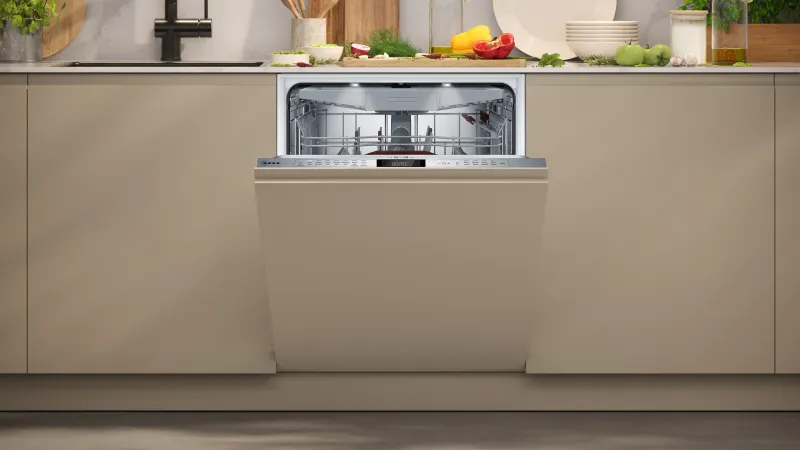 Neff S157ZCX18E (N 70) dishwasher — view 2