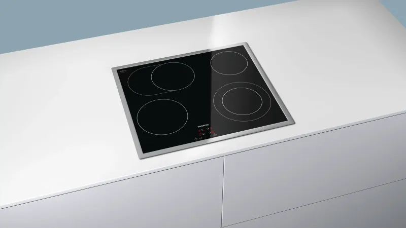 Siemens iQ300 ET645HN17E hob — view 3
