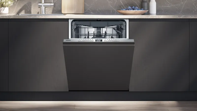 Siemens iQ300 SN63EX22CE dishwasher — view 2