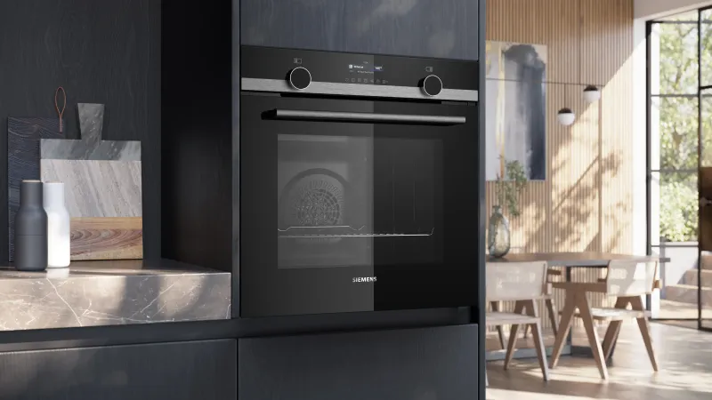 Siemens iQ500 HB579GBR3 oven — view 5