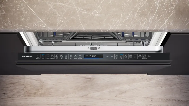 Siemens iQ700 SN87TX02CE dishwasher — view 3