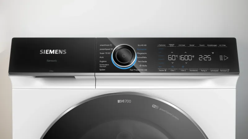 Siemens iQ700 WG56B2A42 washing machine — view 2