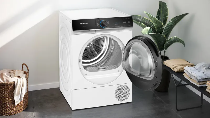 Siemens iQ700 WQ35B2B30 tumble dryer — view 4