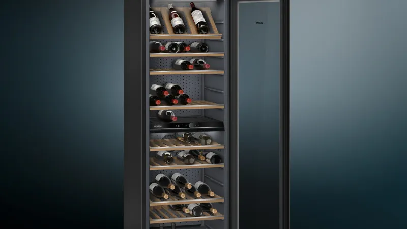 Siemens iQ500 KW36KATGA wine cooler — view 4
